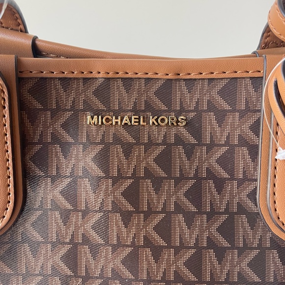 NWT MICHAEL Michael Kors Eliza Large East West Open Snap Tote in Brown Acorn - Picture 7 of 15